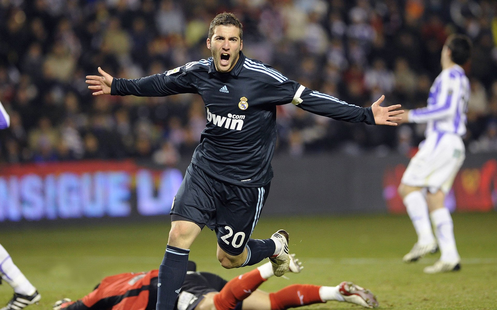 赛前预测：Top专家对比赛的精彩点评，专家赛制